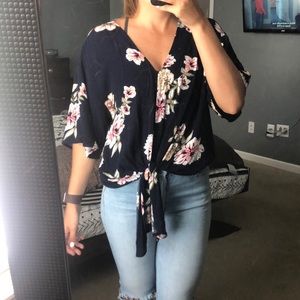 Cute flower top